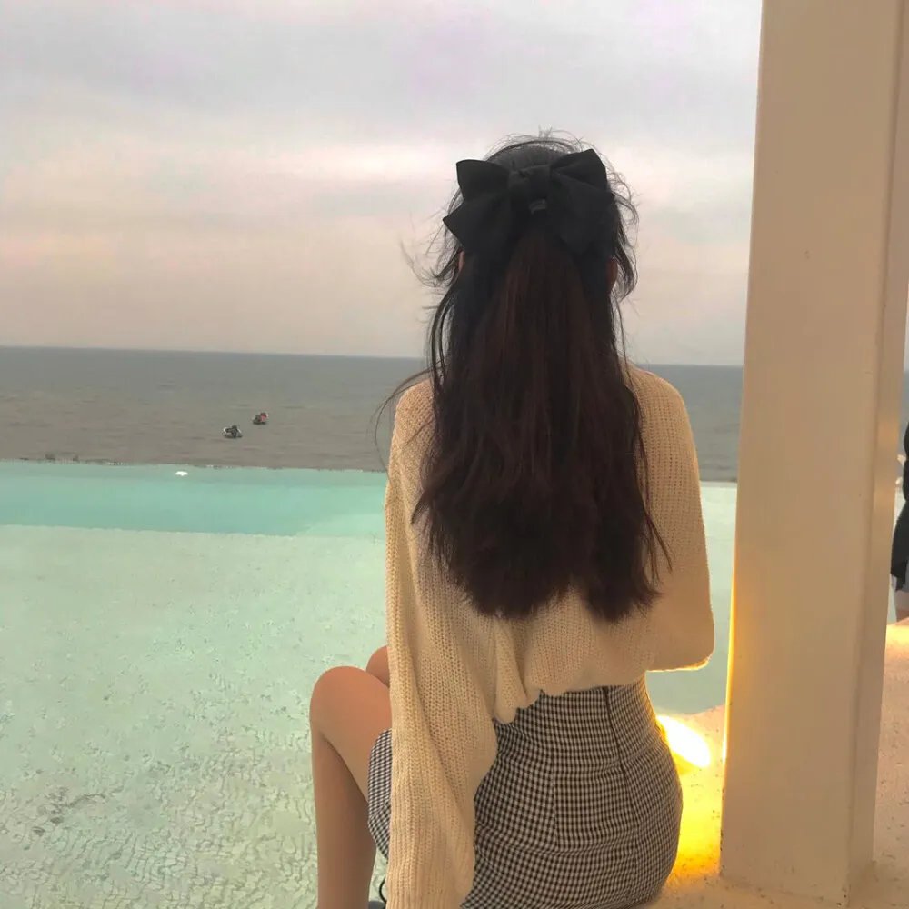 福尔摩斯与中国女侠